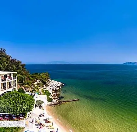 Hotel Nisteri 3*